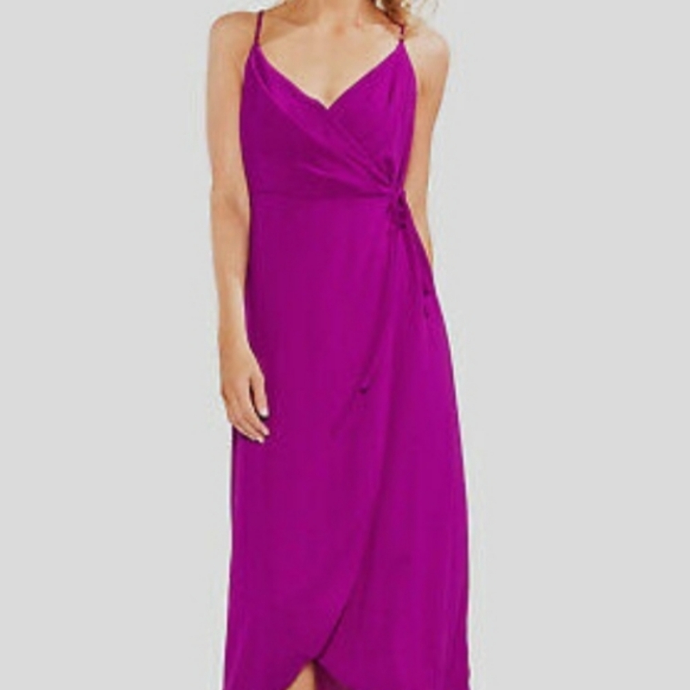 Vince Camuto Magenta wrap dress - M